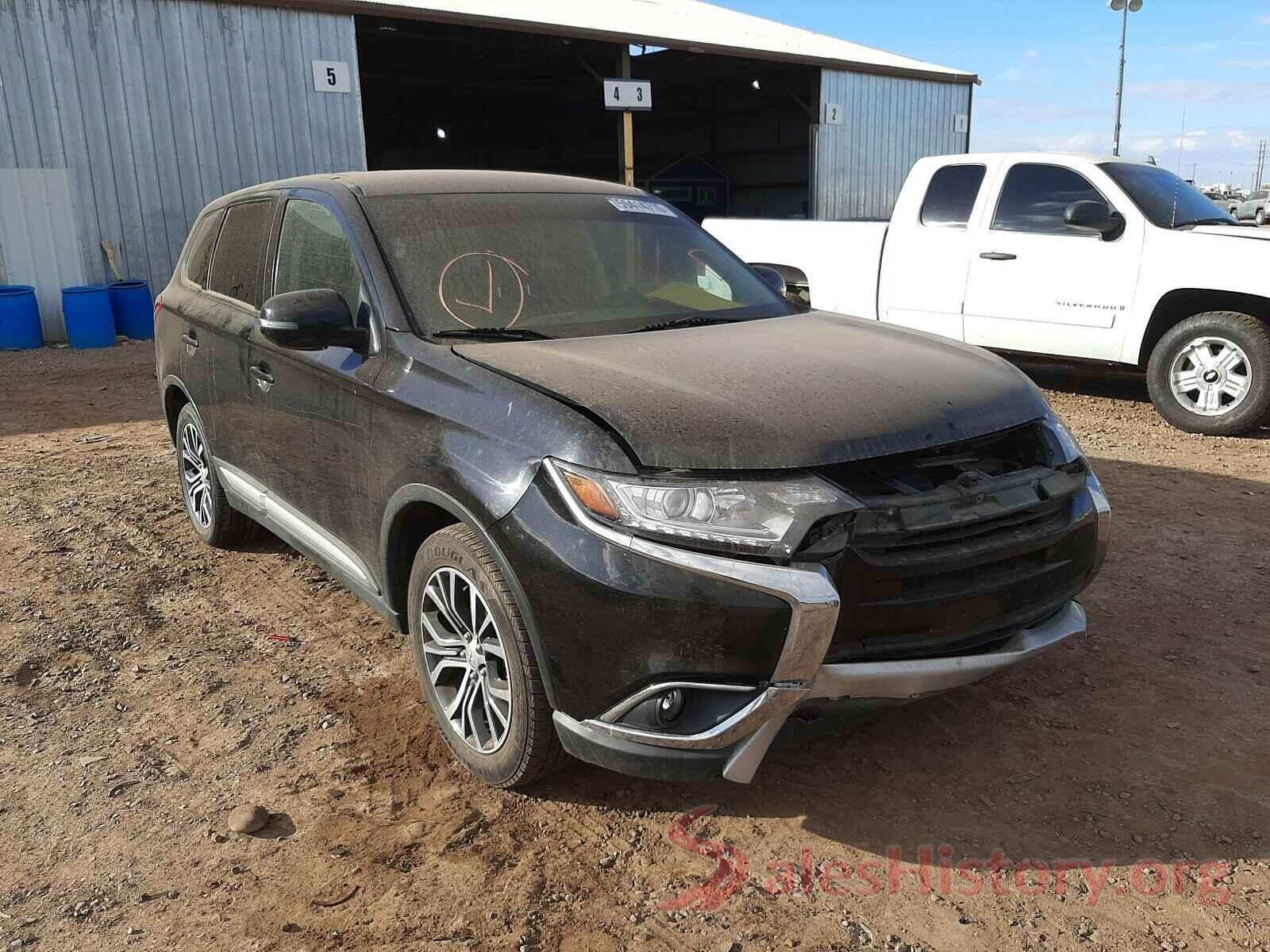 JA4AD3A33JZ023668 2018 MITSUBISHI OUTLANDER