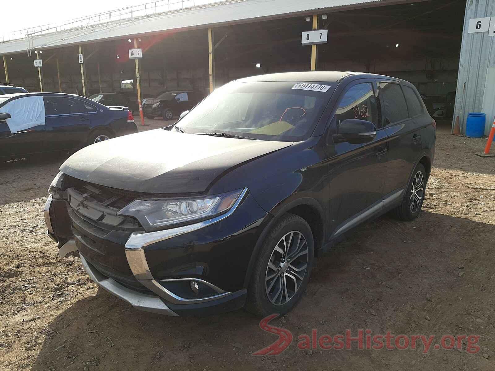 JA4AD3A33JZ023668 2018 MITSUBISHI OUTLANDER