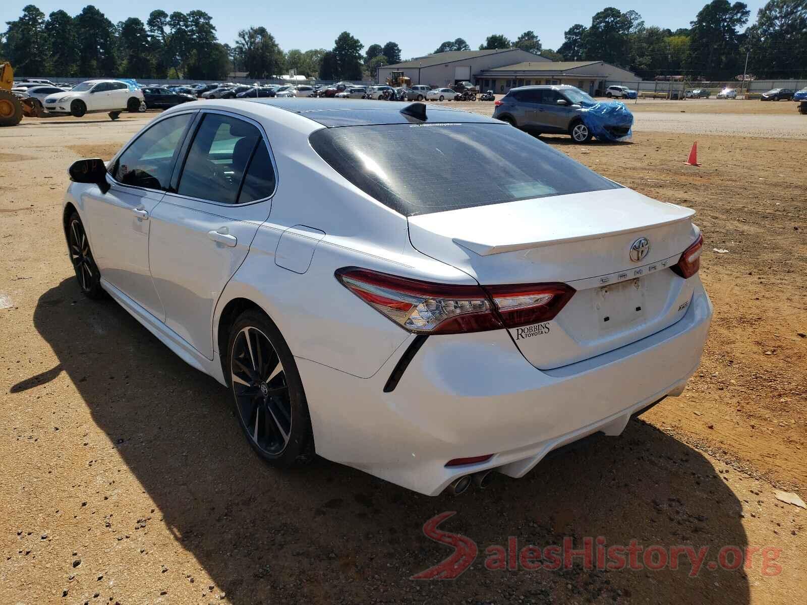 4T1B61HK8KU842319 2019 TOYOTA CAMRY