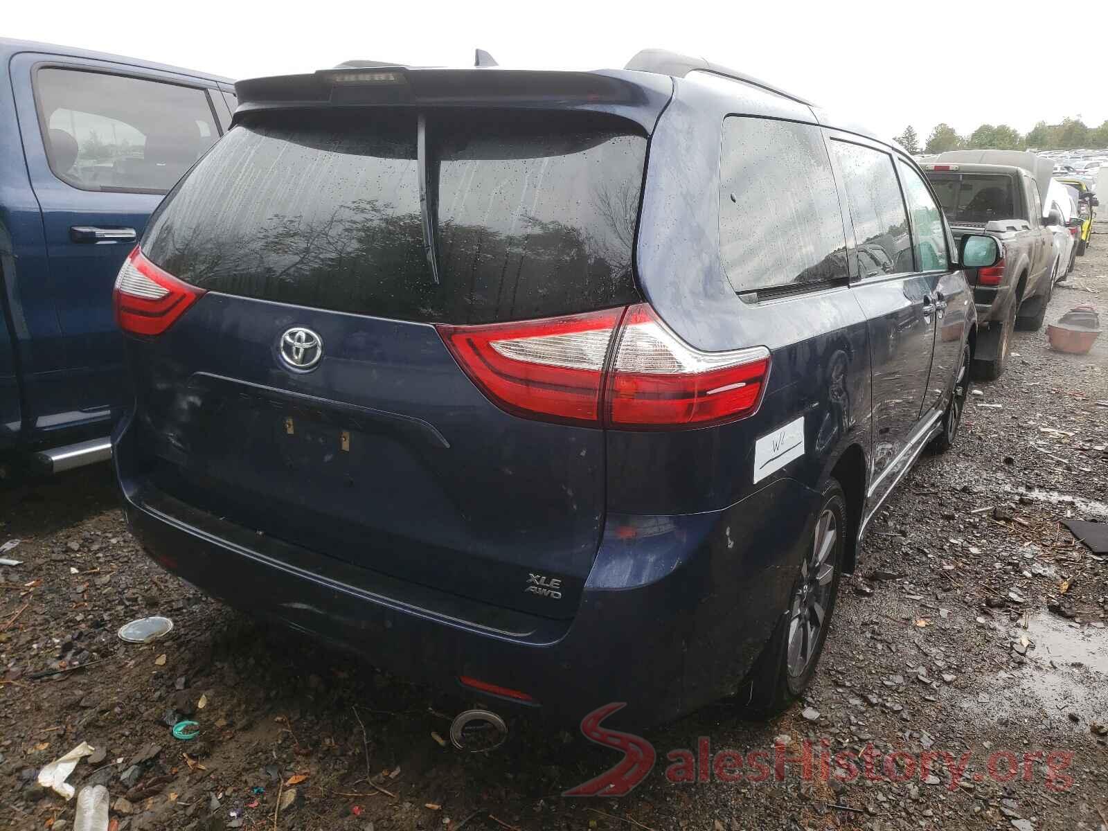 5TDDZ3DC8JS202208 2018 TOYOTA SIENNA