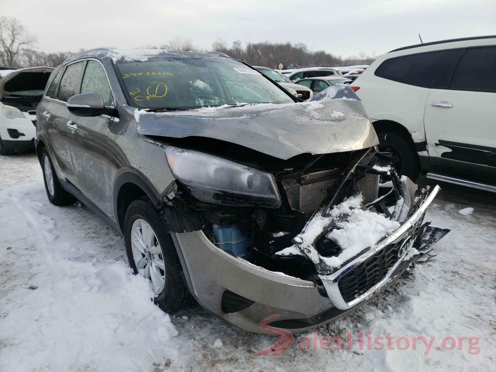 5XYPGDA57KG544469 2019 KIA SORENTO