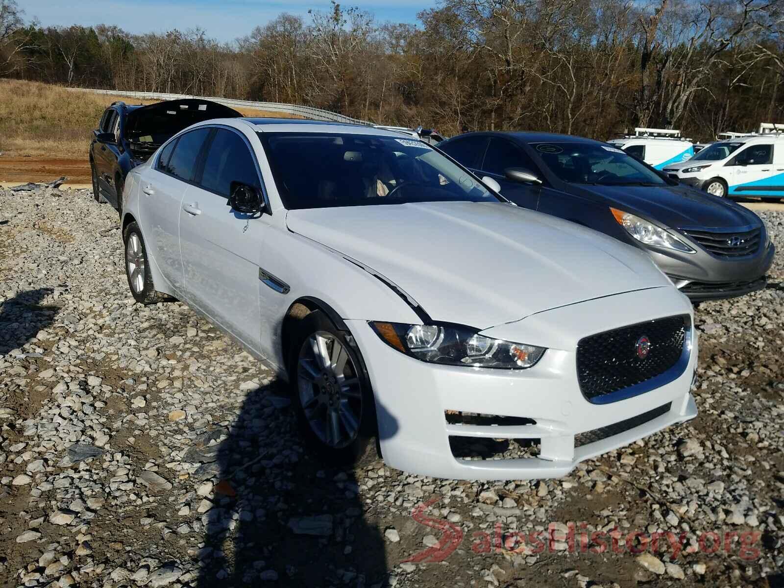 SAJAD4BG5HA959038 2017 JAGUAR XE