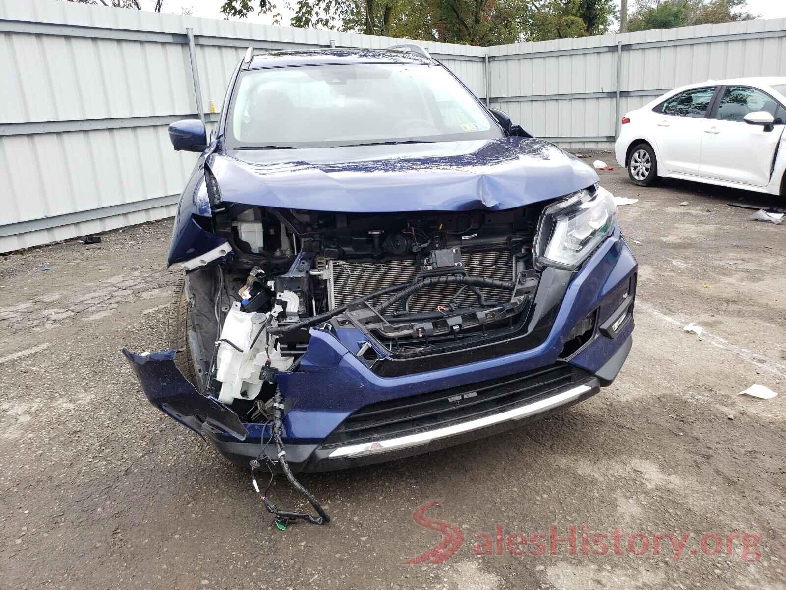 5N1AT2MV8HC847027 2017 NISSAN ROGUE