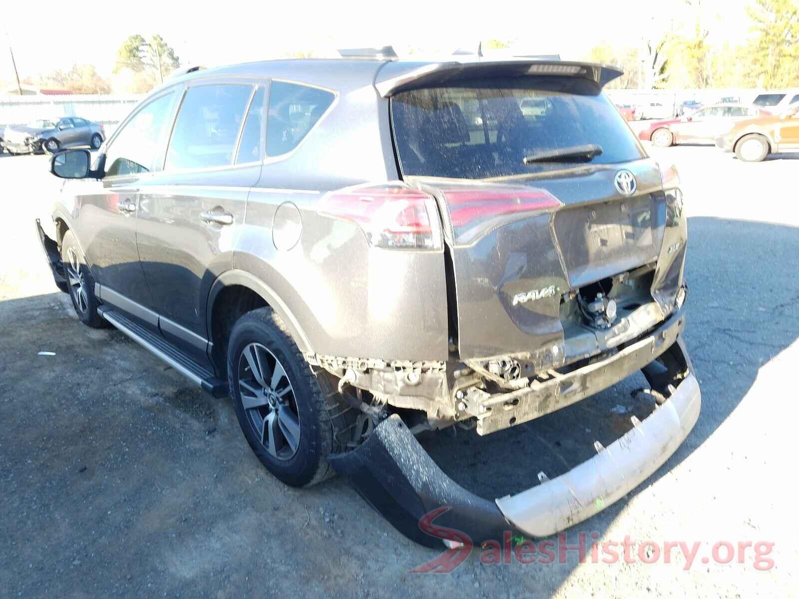 JTMWFREV9HD101558 2017 TOYOTA RAV4