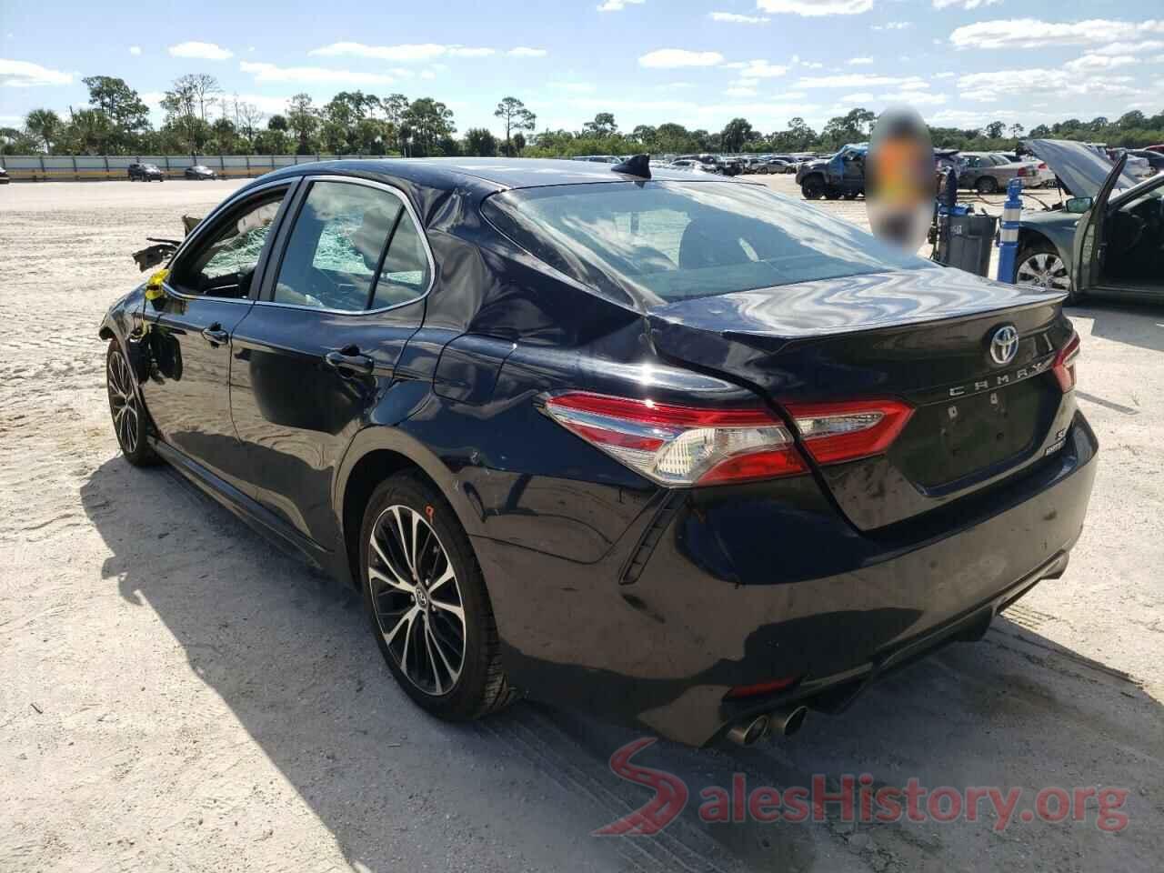 4T1B21HK2JU003342 2018 TOYOTA CAMRY