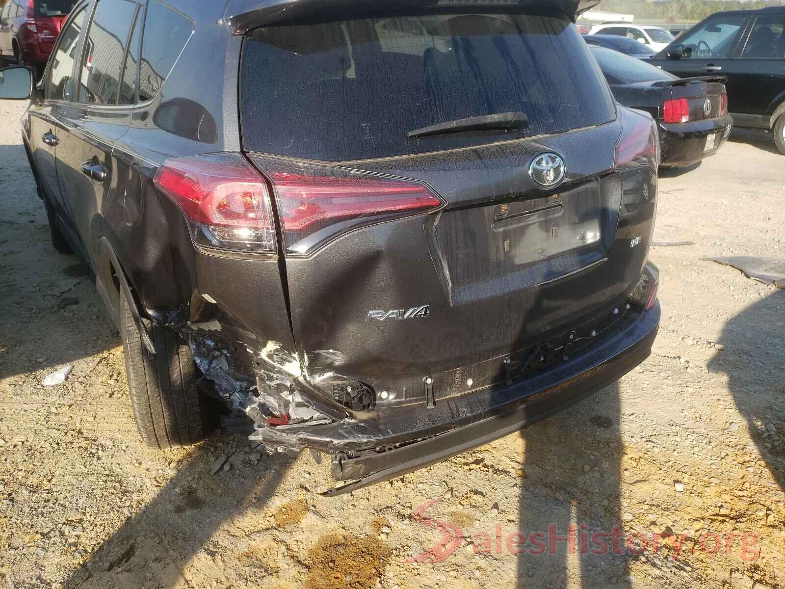 JTMZFREV1JJ745110 2018 TOYOTA RAV4