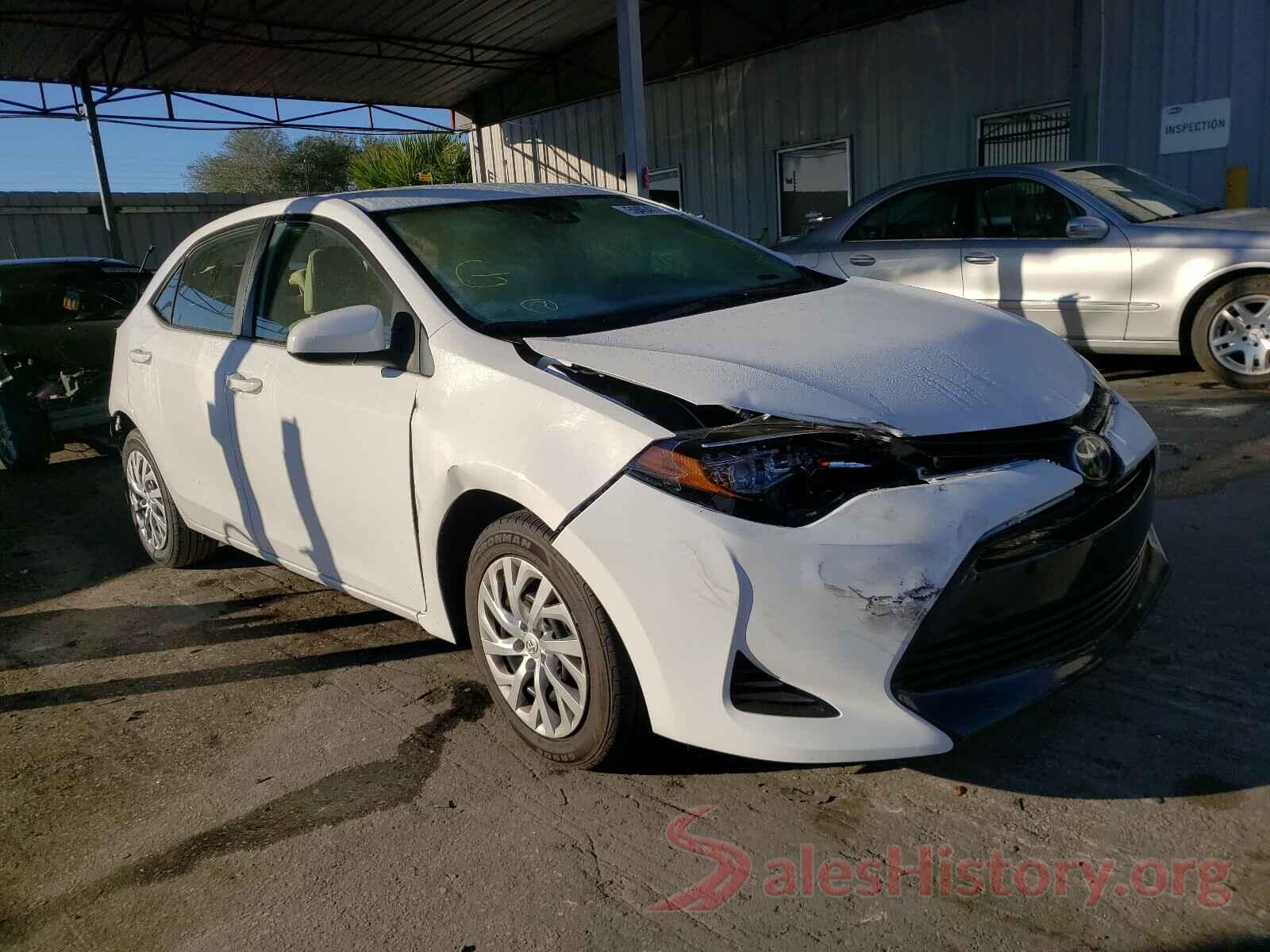 5YFBURHE5JP822155 2018 TOYOTA COROLLA