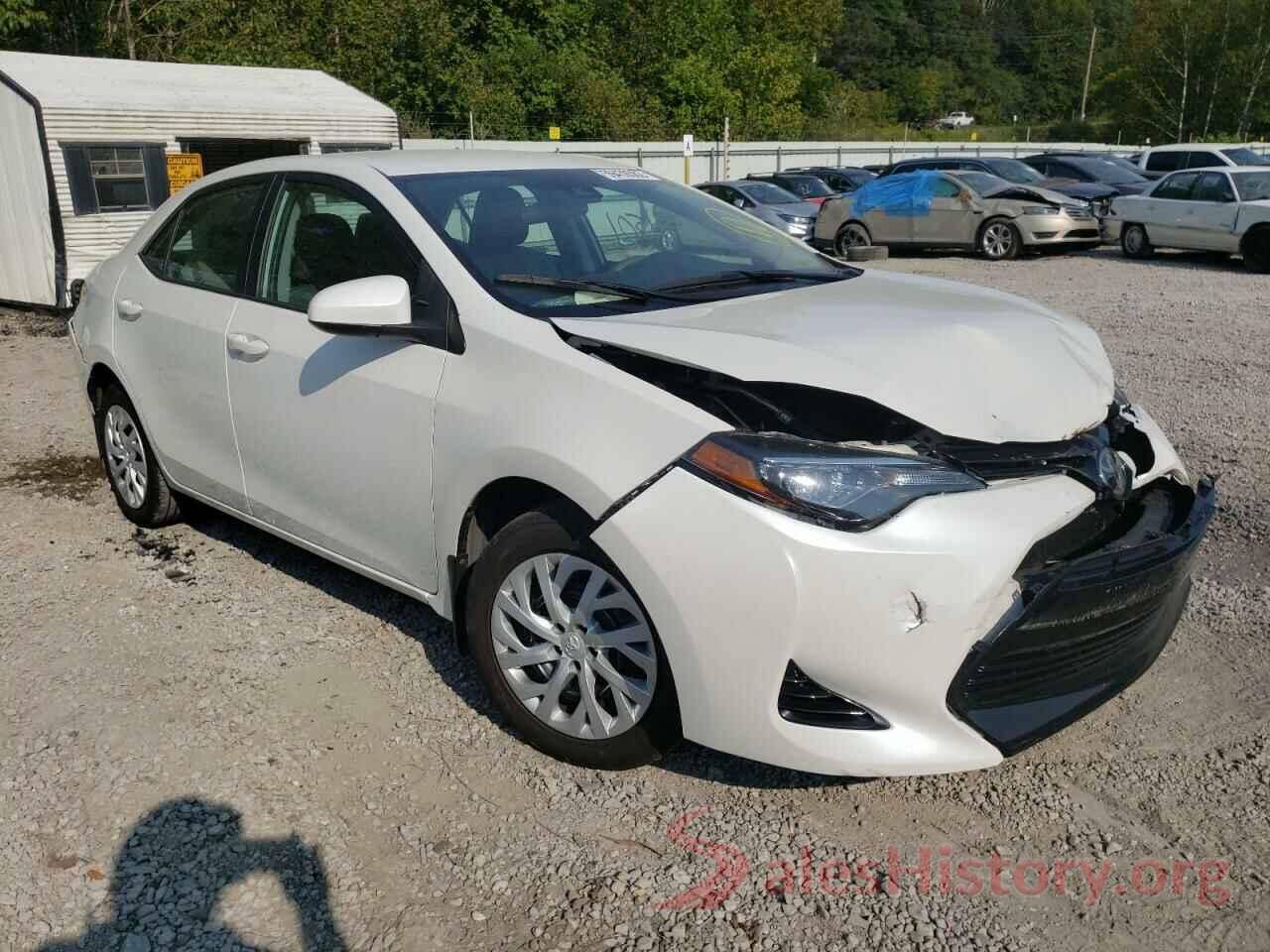 5YFBURHE4JP805752 2018 TOYOTA COROLLA