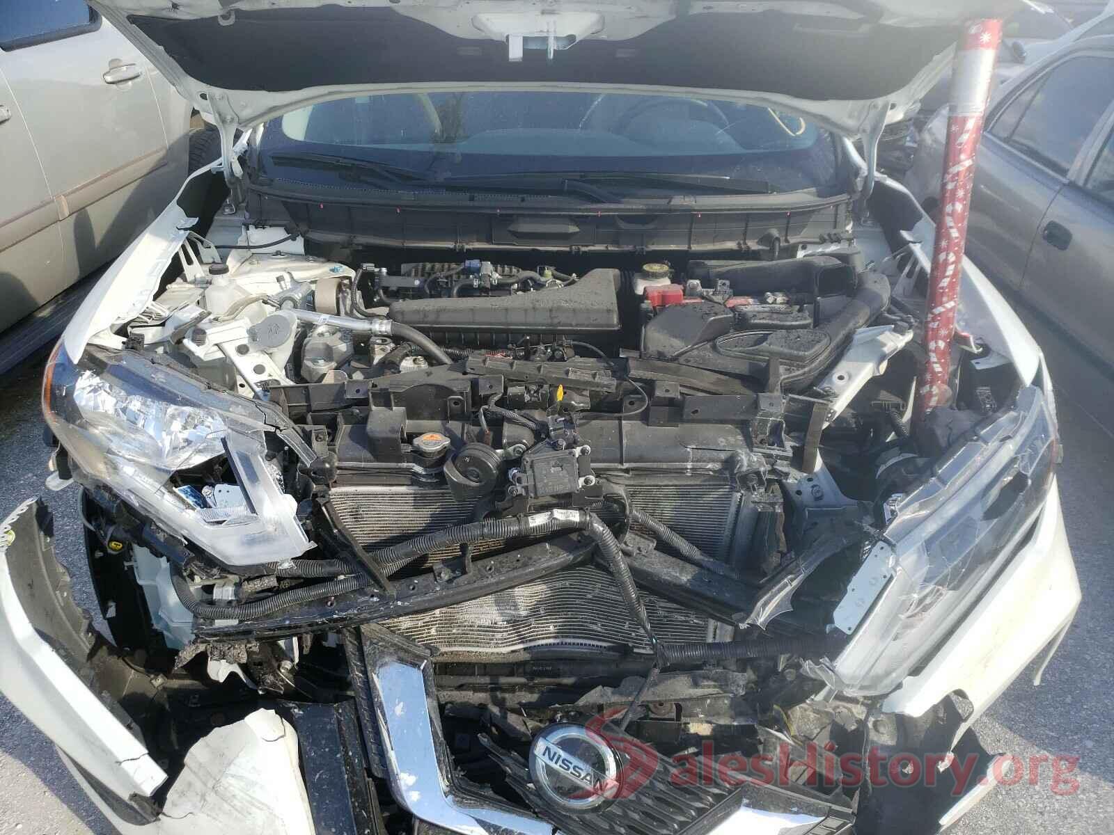 KNMAT2MT7JP546461 2018 NISSAN ROGUE