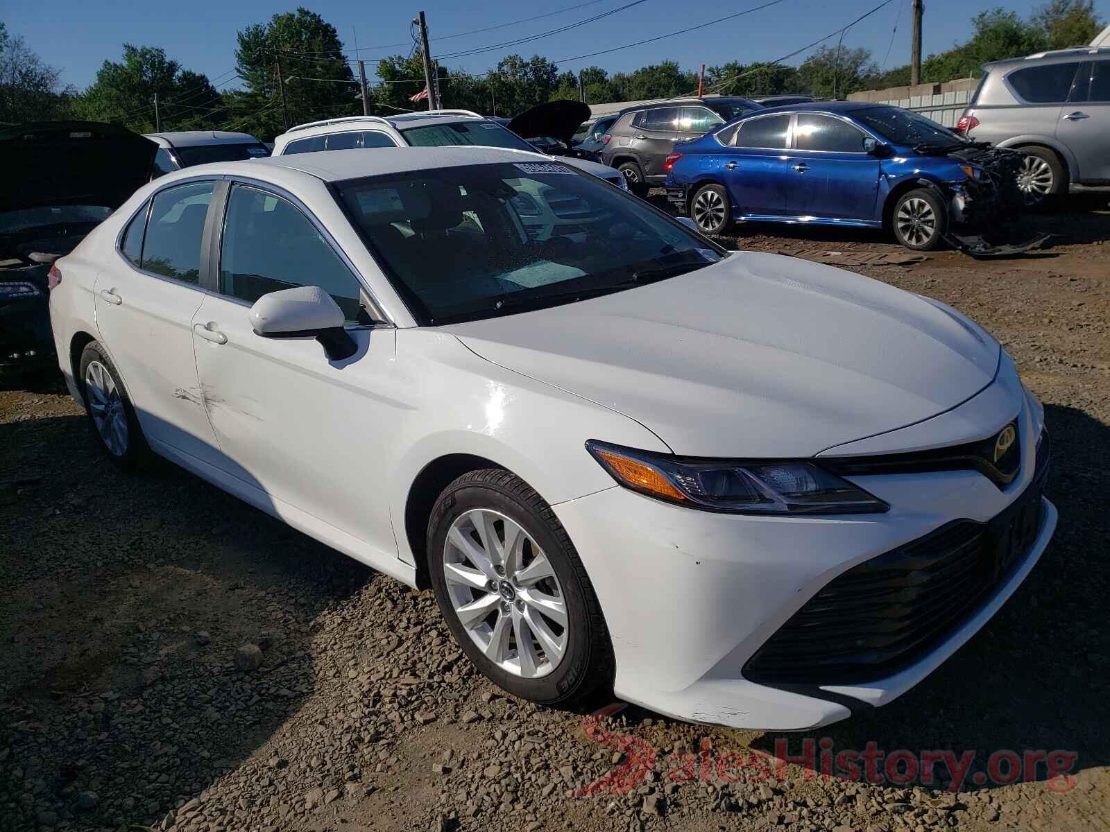 4T1B11HK4KU239771 2019 TOYOTA CAMRY