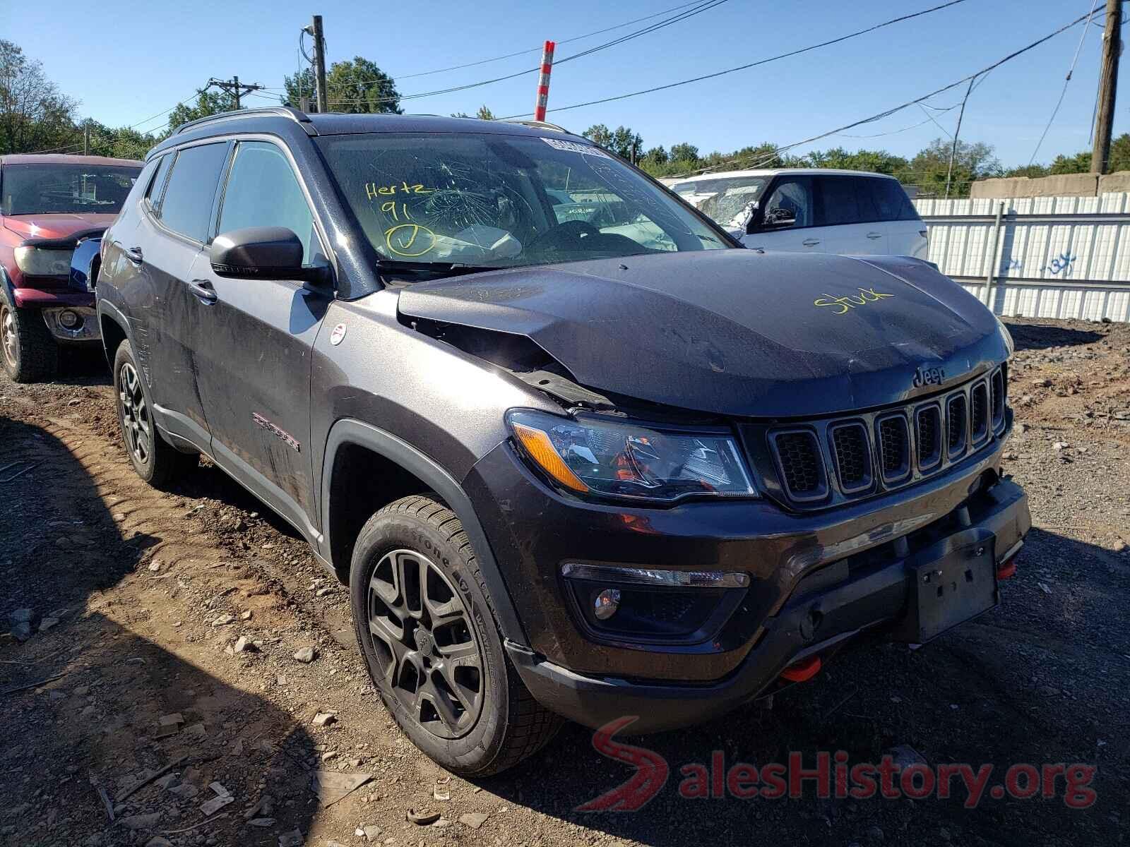 3C4NJDDB9KT756485 2019 JEEP COMPASS