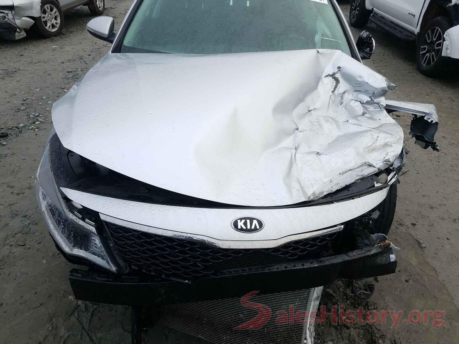 5XXGT4L32JG210585 2018 KIA OPTIMA