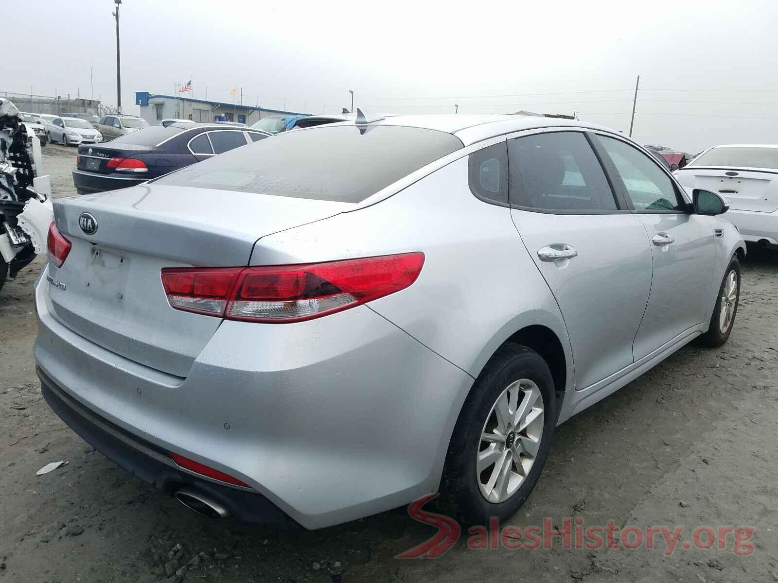 5XXGT4L32JG210585 2018 KIA OPTIMA