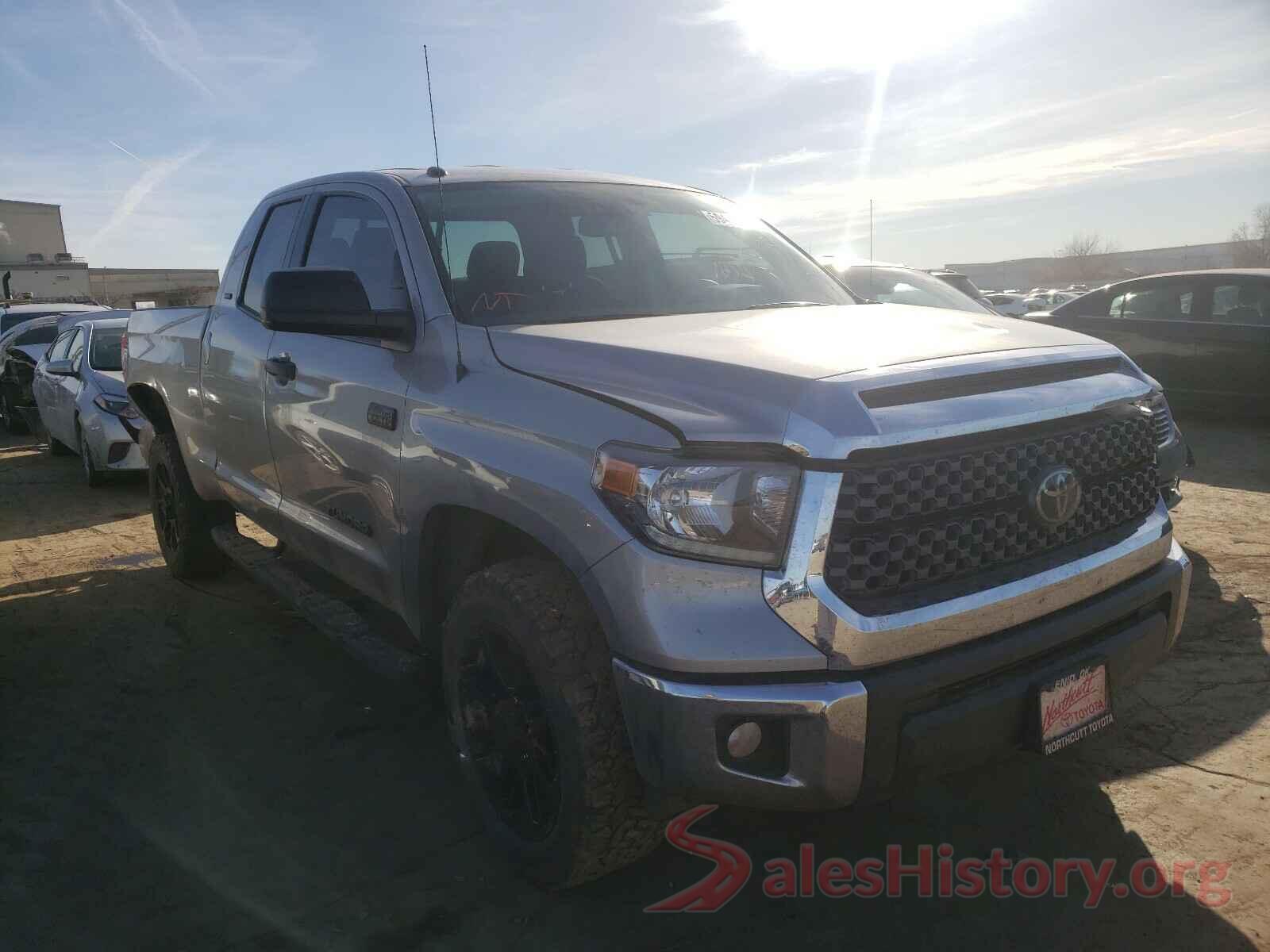 5TFUW5F17JX724080 2018 TOYOTA TUNDRA