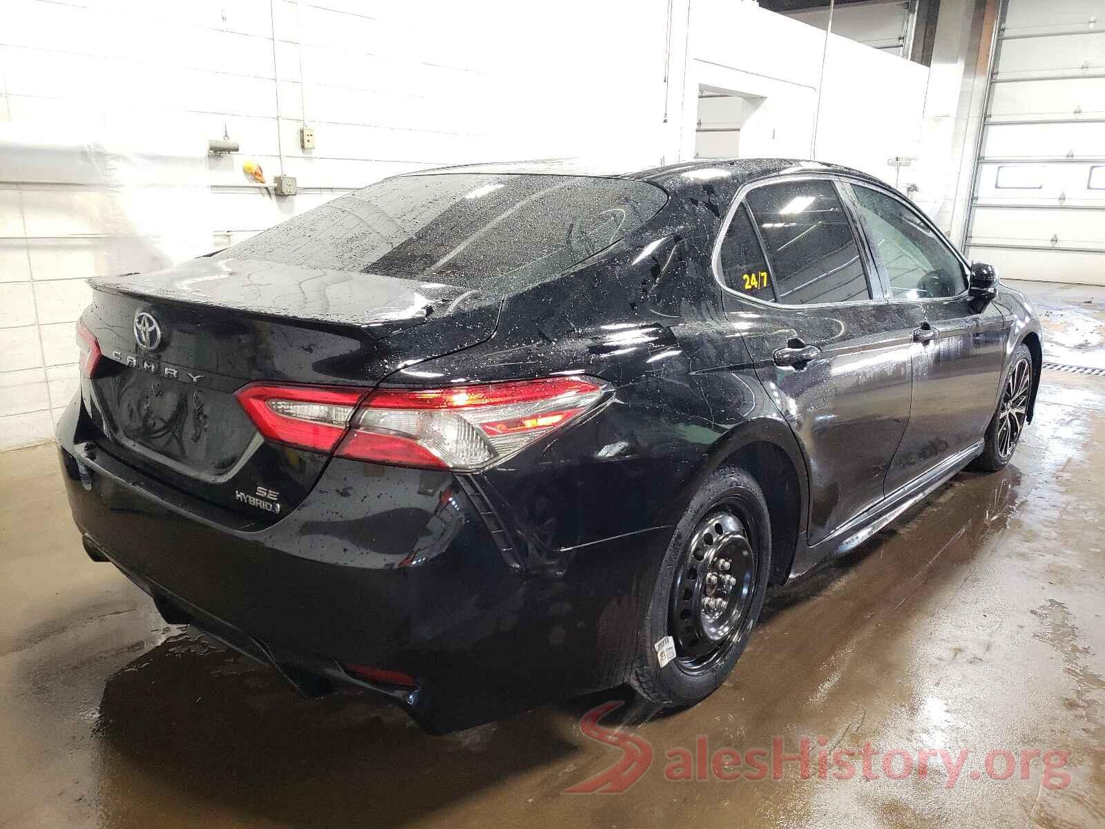 4T1B21HK1JU002974 2018 TOYOTA CAMRY