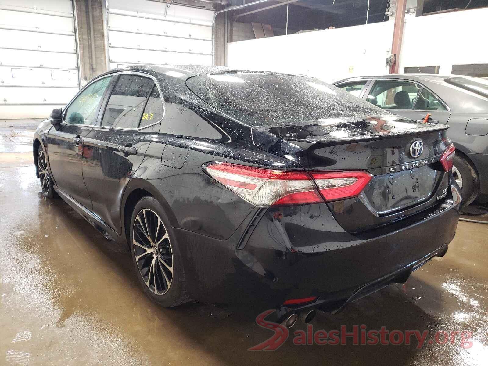 4T1B21HK1JU002974 2018 TOYOTA CAMRY