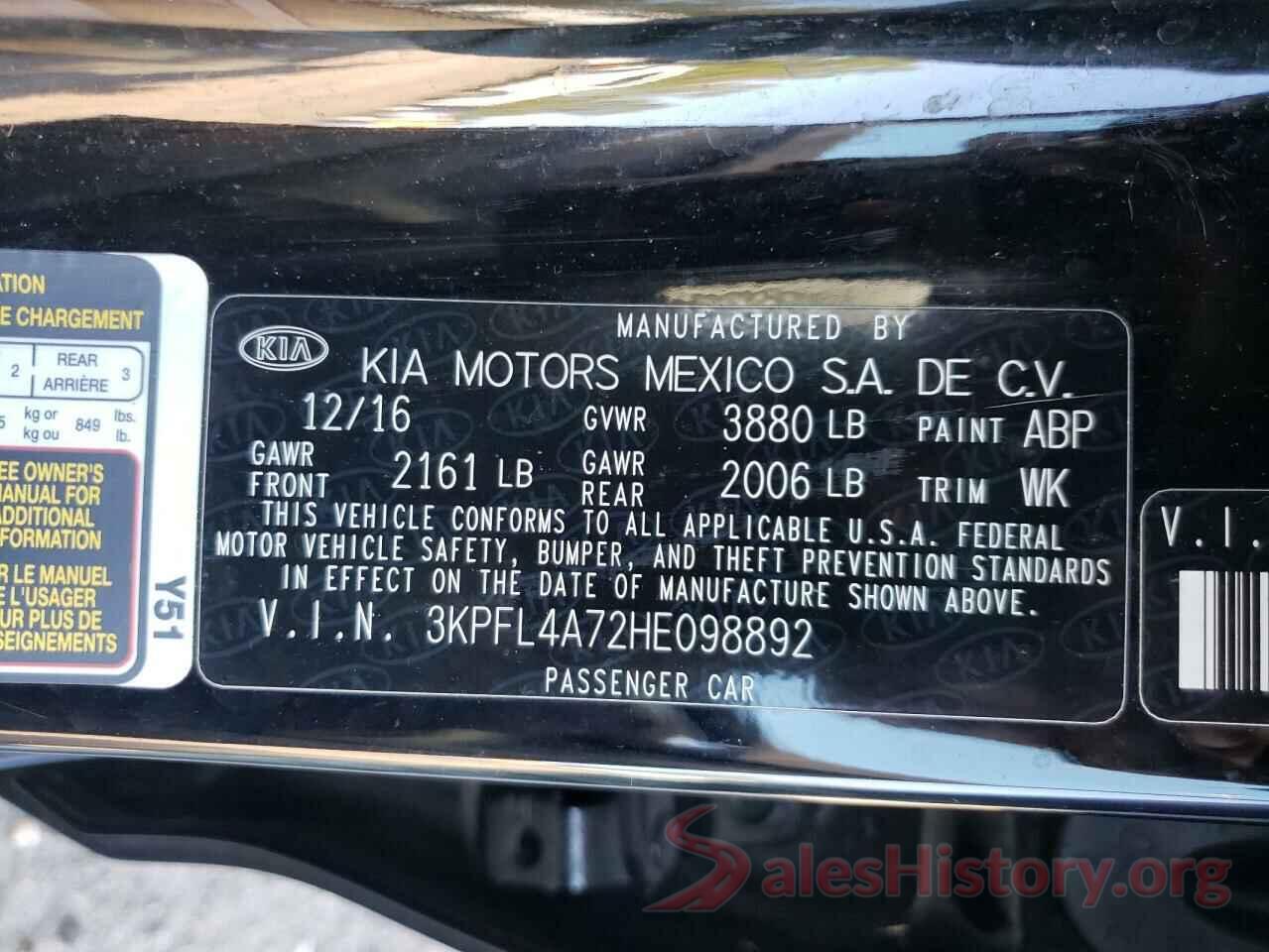 3KPFL4A72HE098892 2017 KIA FORTE