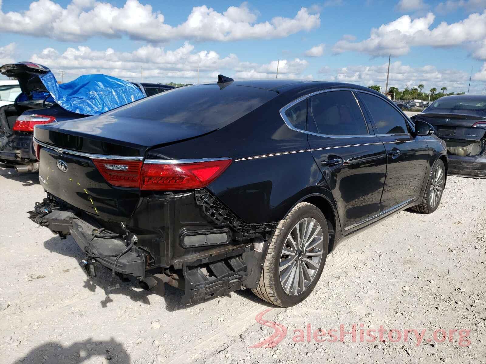 KNALC4J13H5084538 2017 KIA CADENZA