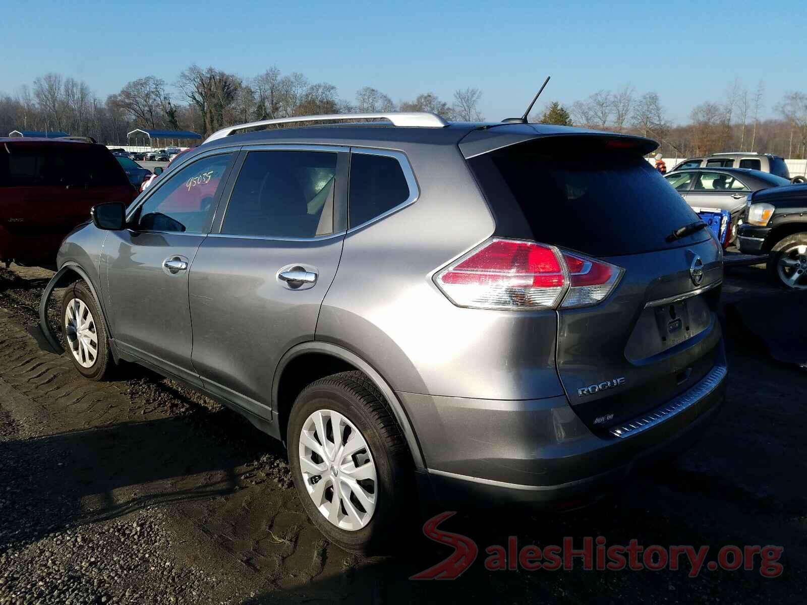 KNMAT2MT0GP635605 2016 NISSAN ROGUE