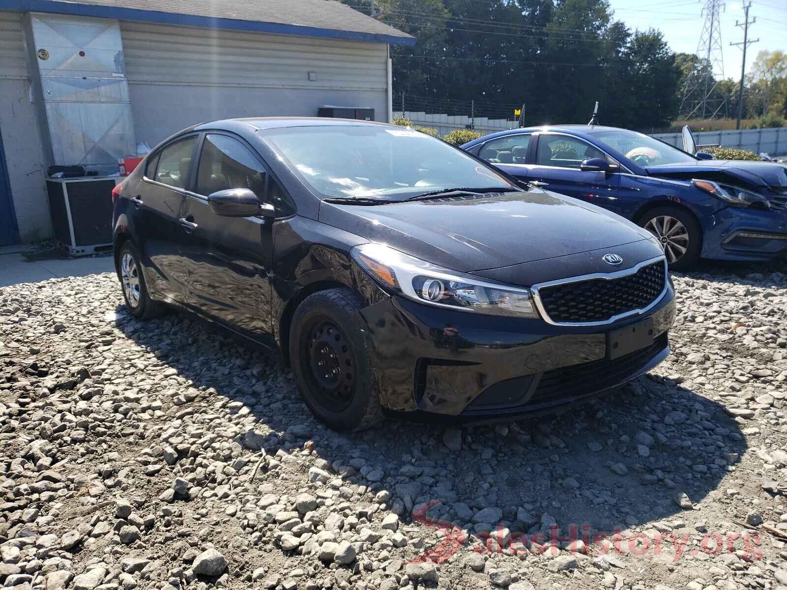 3KPFK4A77HE102874 2017 KIA FORTE