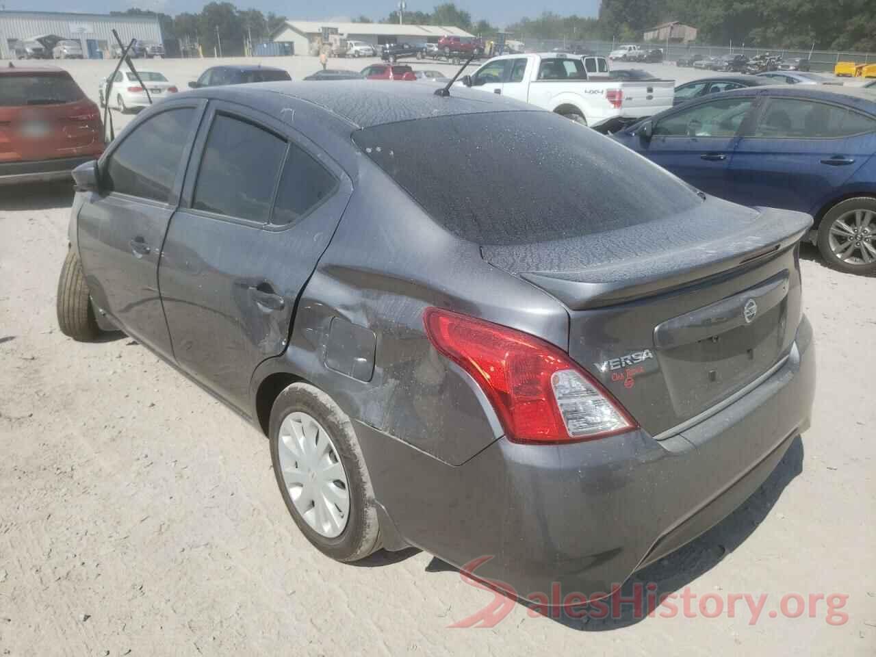 3N1CN7AP5KL807836 2019 NISSAN VERSA