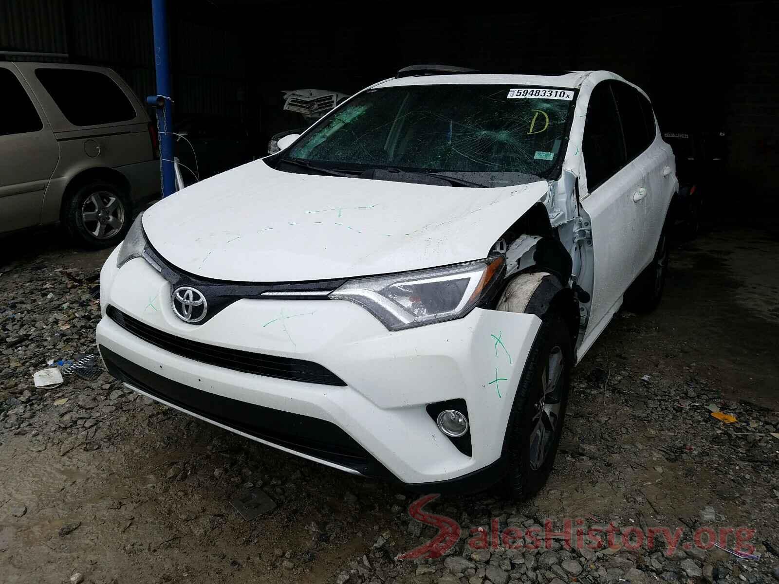 JTMWFREV9GD083013 2016 TOYOTA RAV4