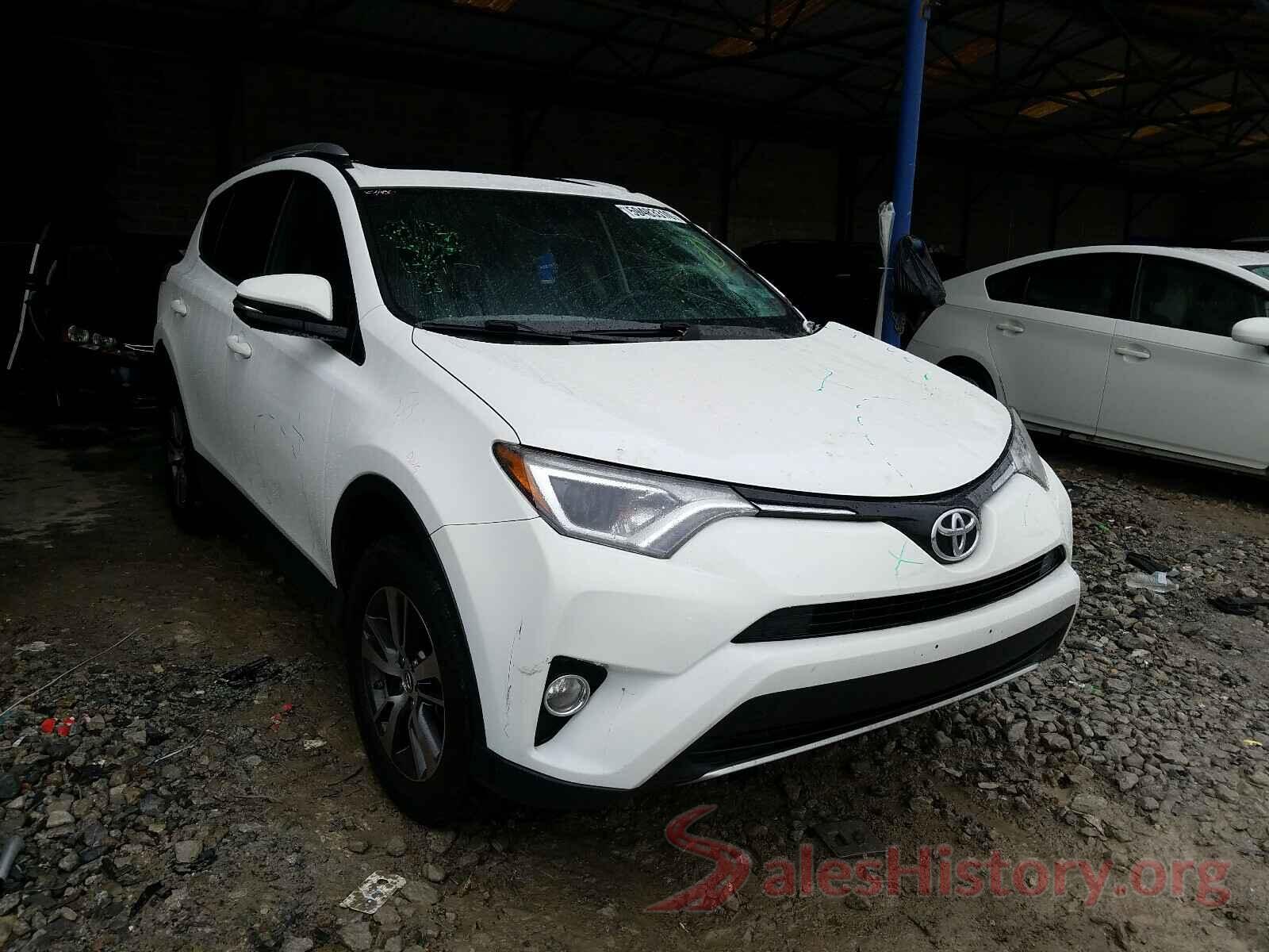 JTMWFREV9GD083013 2016 TOYOTA RAV4