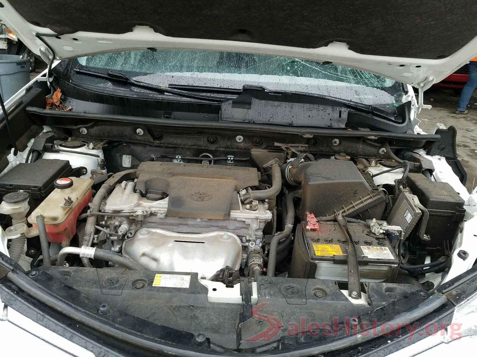 JTMWFREV9GD083013 2016 TOYOTA RAV4