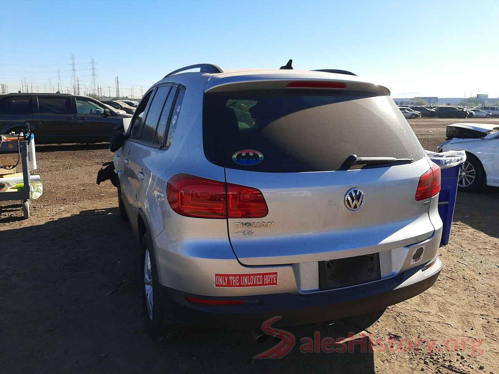 WVGAV7AX8HK023001 2017 VOLKSWAGEN TIGUAN