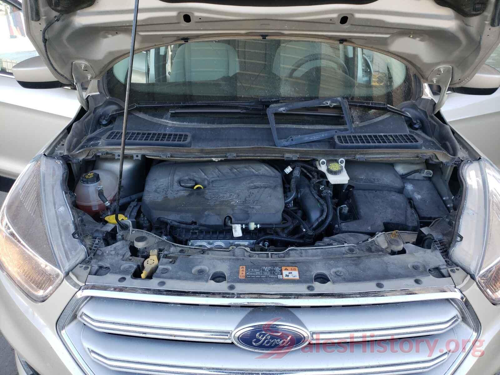 1FMCU9GD3JUD38304 2018 FORD ESCAPE