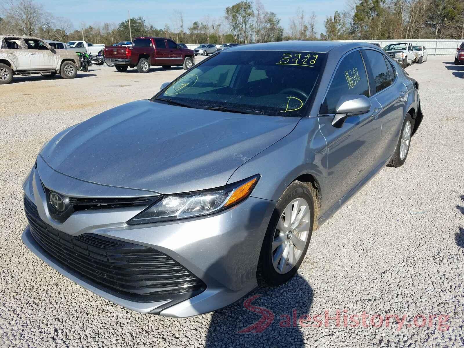 4T1B11HK4KU680784 2019 TOYOTA CAMRY