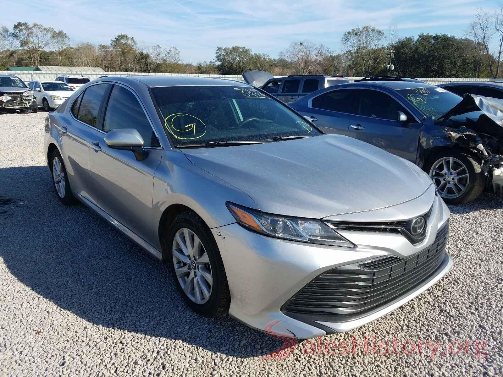 4T1B11HK4KU680784 2019 TOYOTA CAMRY