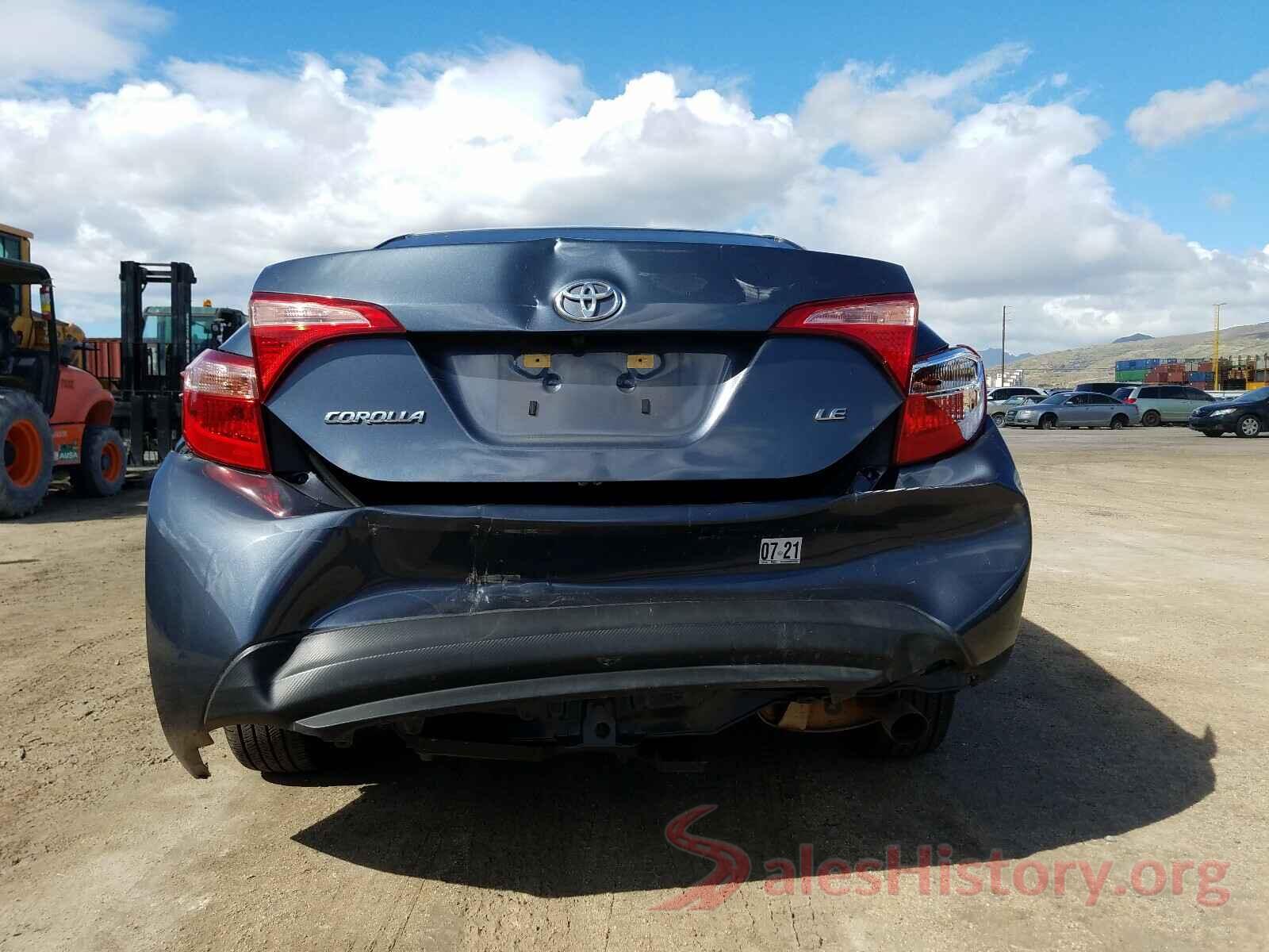 5YFBURHE8HP697081 2017 TOYOTA COROLLA