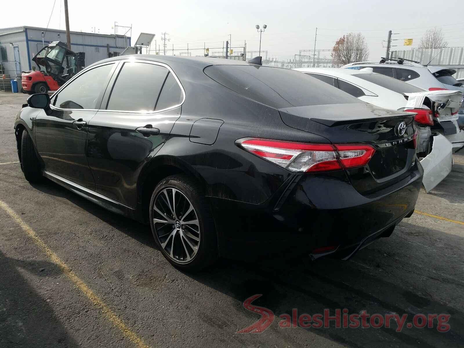 4T1G11AK2LU895615 2020 TOYOTA CAMRY