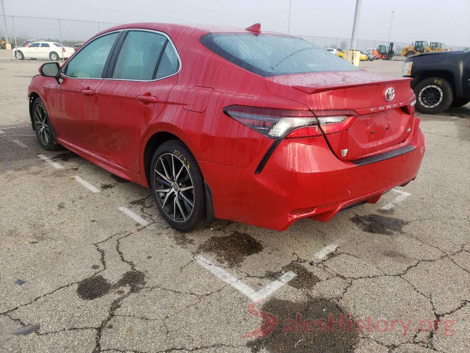 4T1G11AK7MU450868 2021 TOYOTA CAMRY