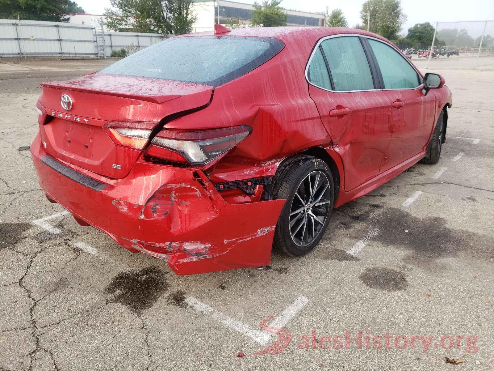 4T1G11AK7MU450868 2021 TOYOTA CAMRY