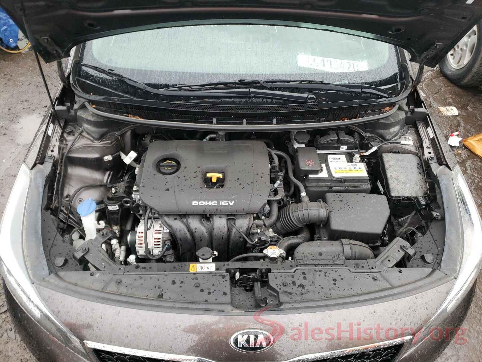 3KPFK4A72JE174670 2018 KIA FORTE