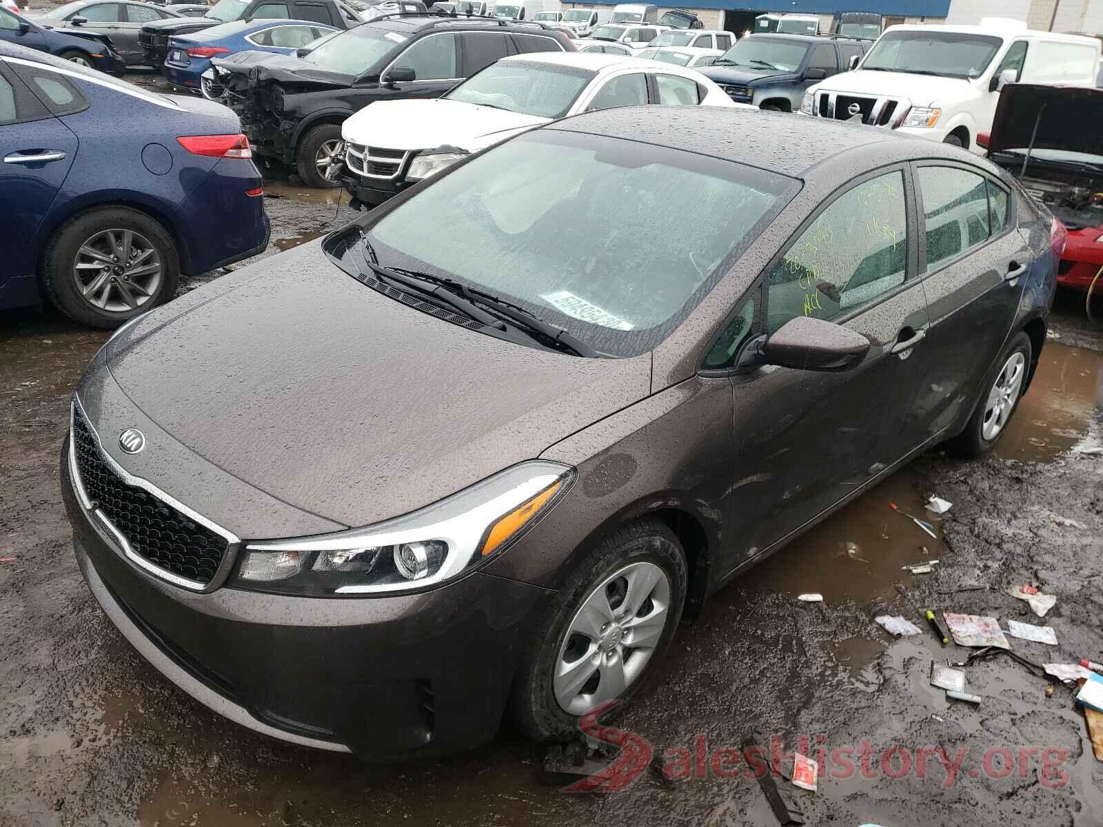 3KPFK4A72JE174670 2018 KIA FORTE