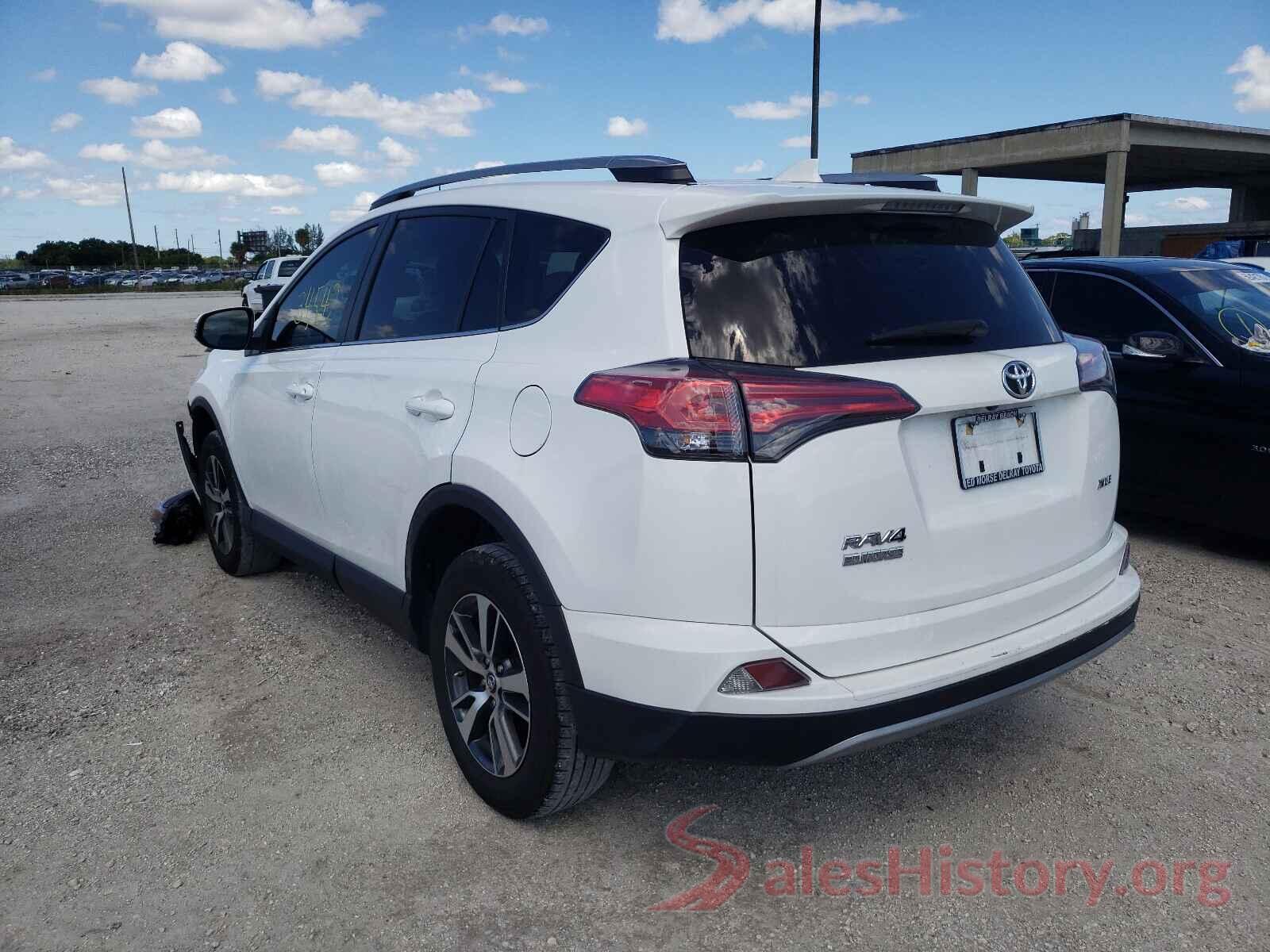 2T3WFREV1JW520545 2018 TOYOTA RAV4