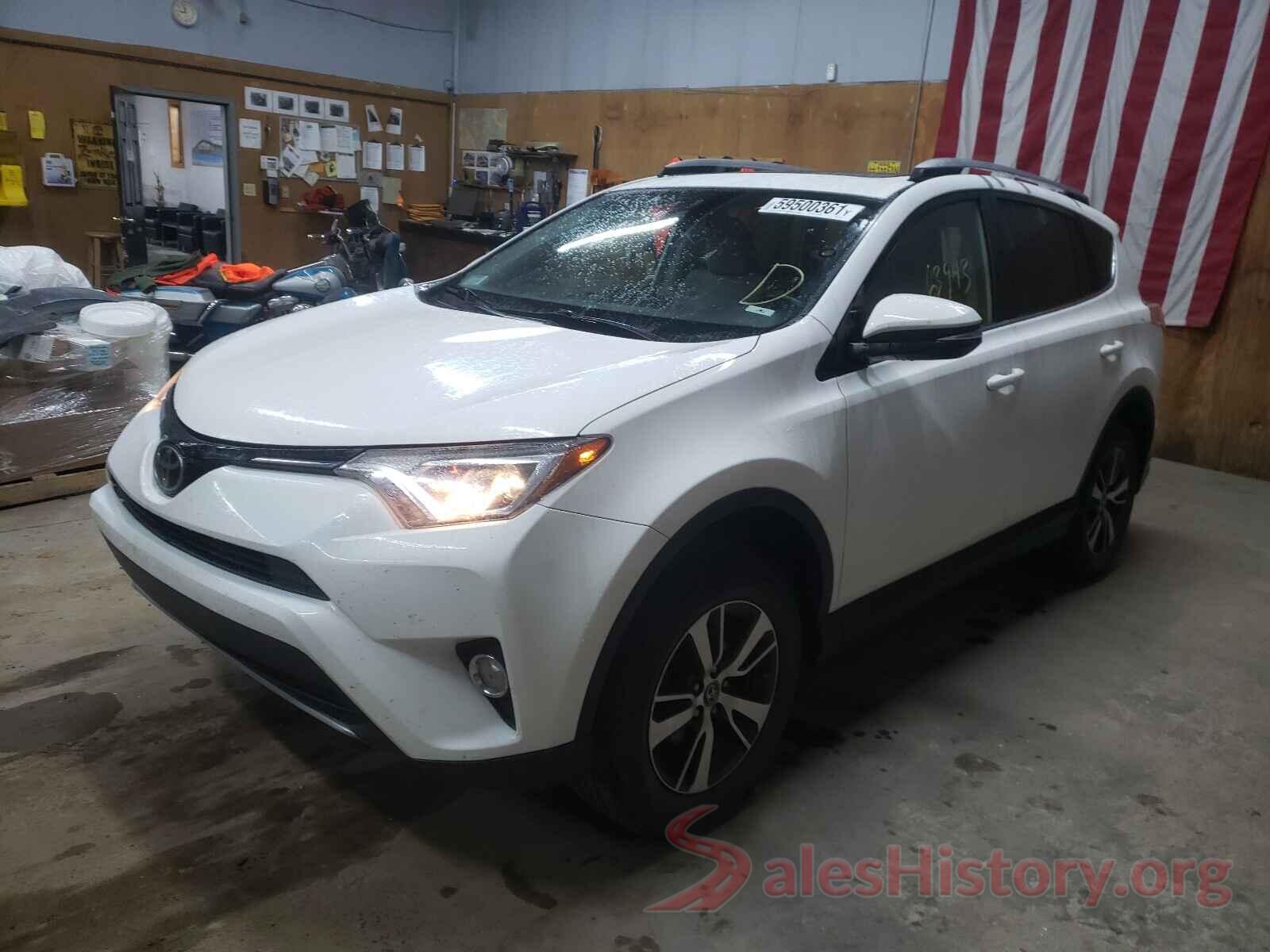 JTMRFREV9HJ131643 2017 TOYOTA RAV4