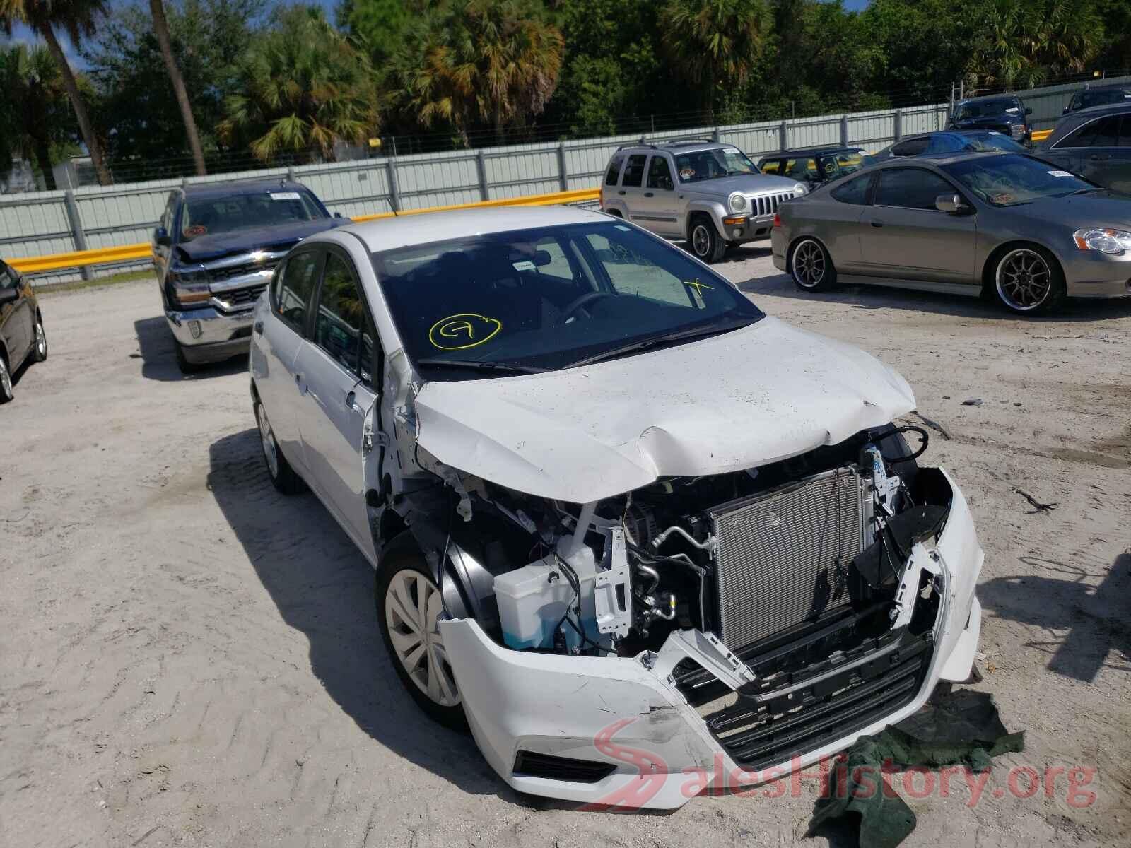 3N1CN8DV8LL877526 2020 NISSAN VERSA