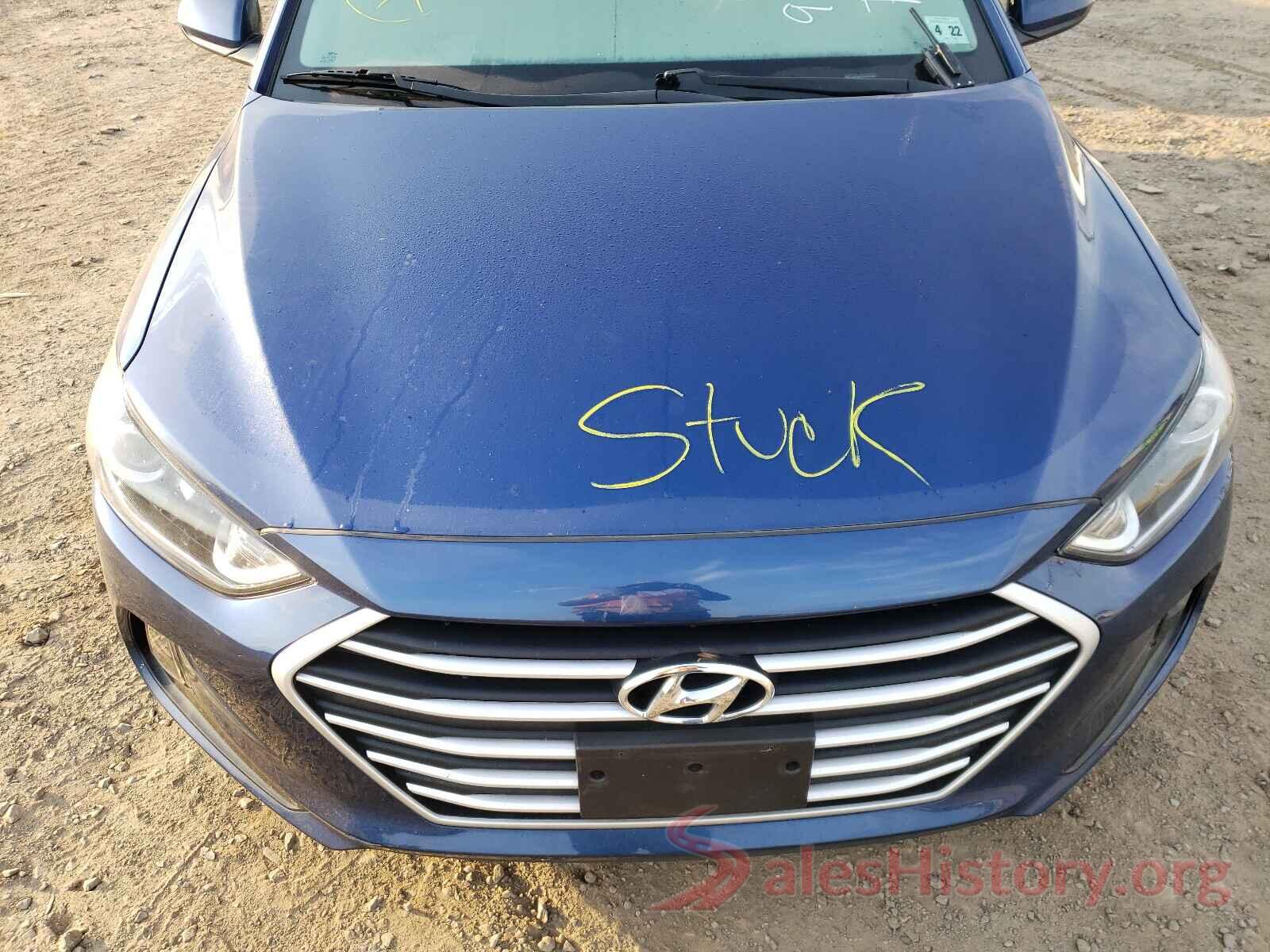 5NPD84LF6HH180696 2017 HYUNDAI ELANTRA