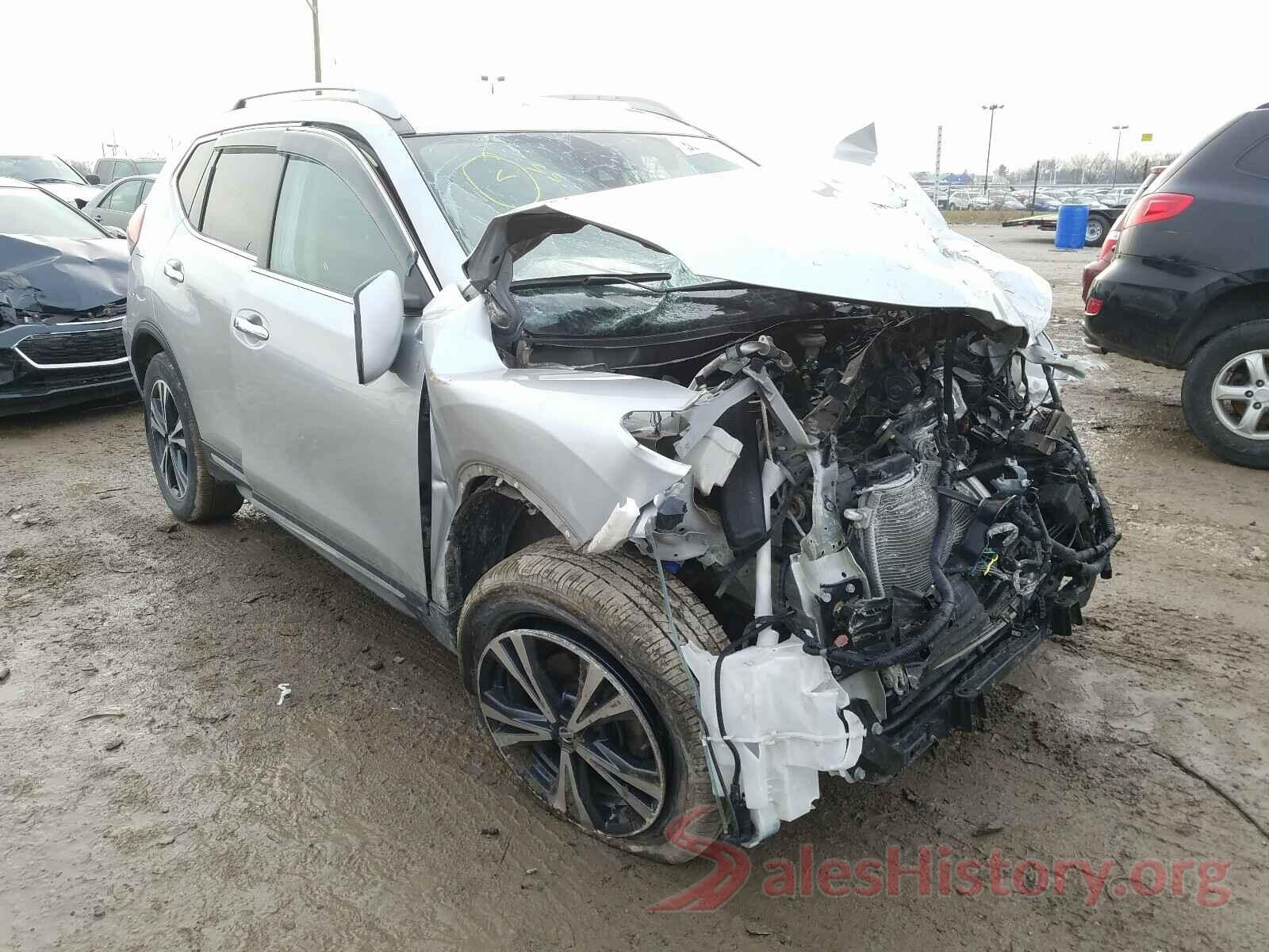 5N1AT2MV7HC825696 2017 NISSAN ROGUE