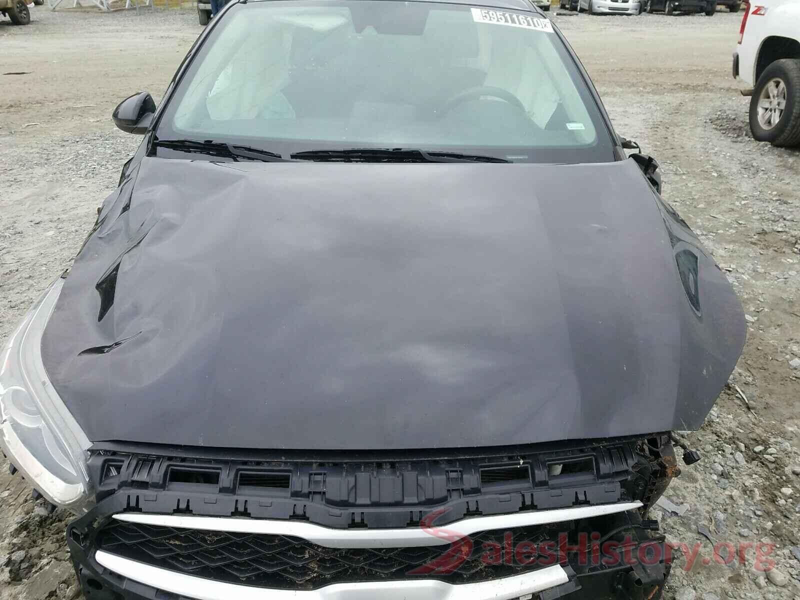 3KPF24AD5KE105981 2019 KIA FORTE