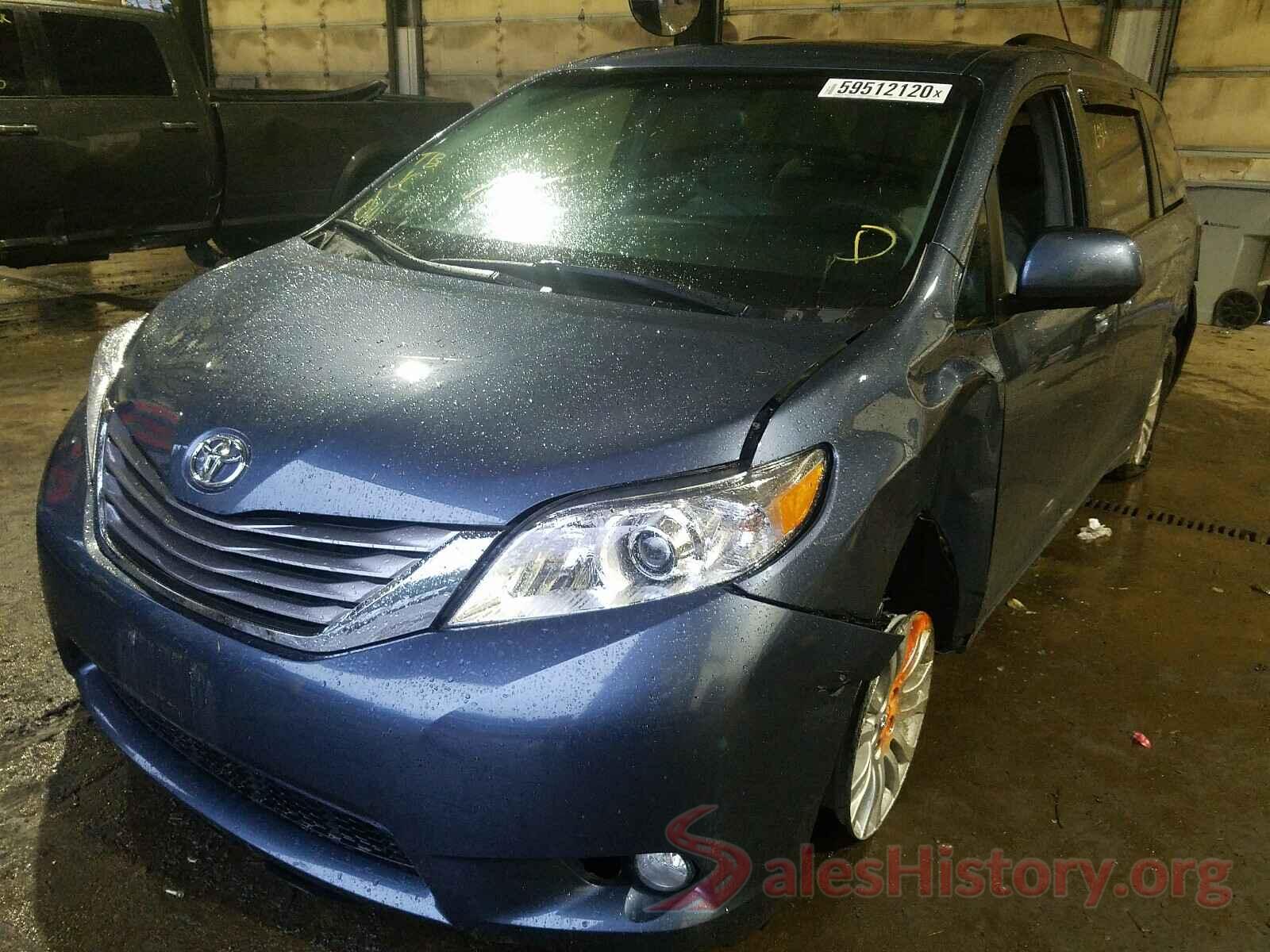 5TDYZ3DC5HS801398 2017 TOYOTA SIENNA