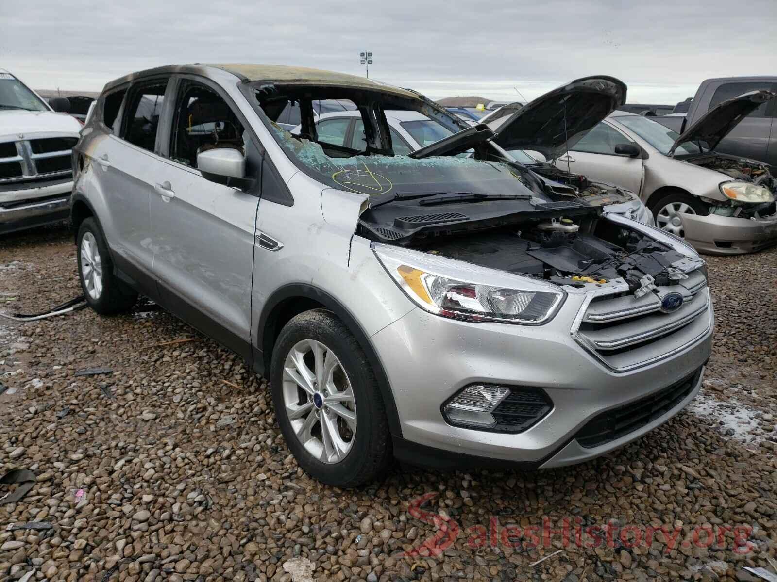 1FMCU9GD3HUE39501 2017 FORD ESCAPE