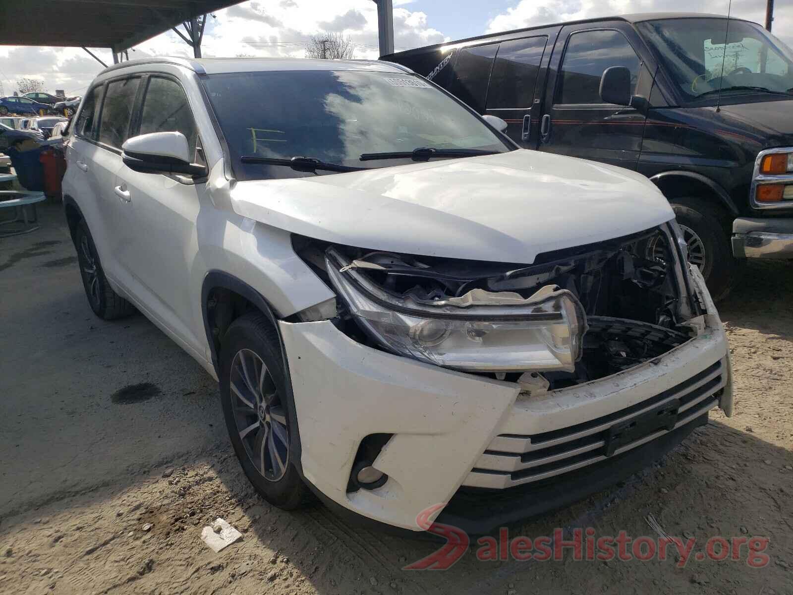 5TDKZRFH2HS509046 2017 TOYOTA HIGHLANDER