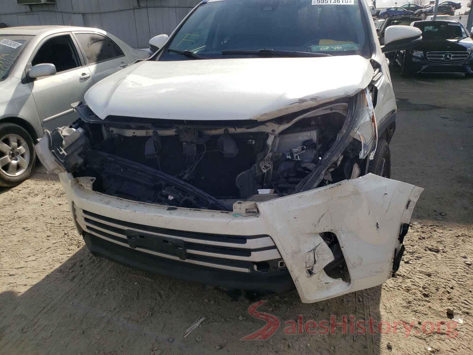 5TDKZRFH2HS509046 2017 TOYOTA HIGHLANDER