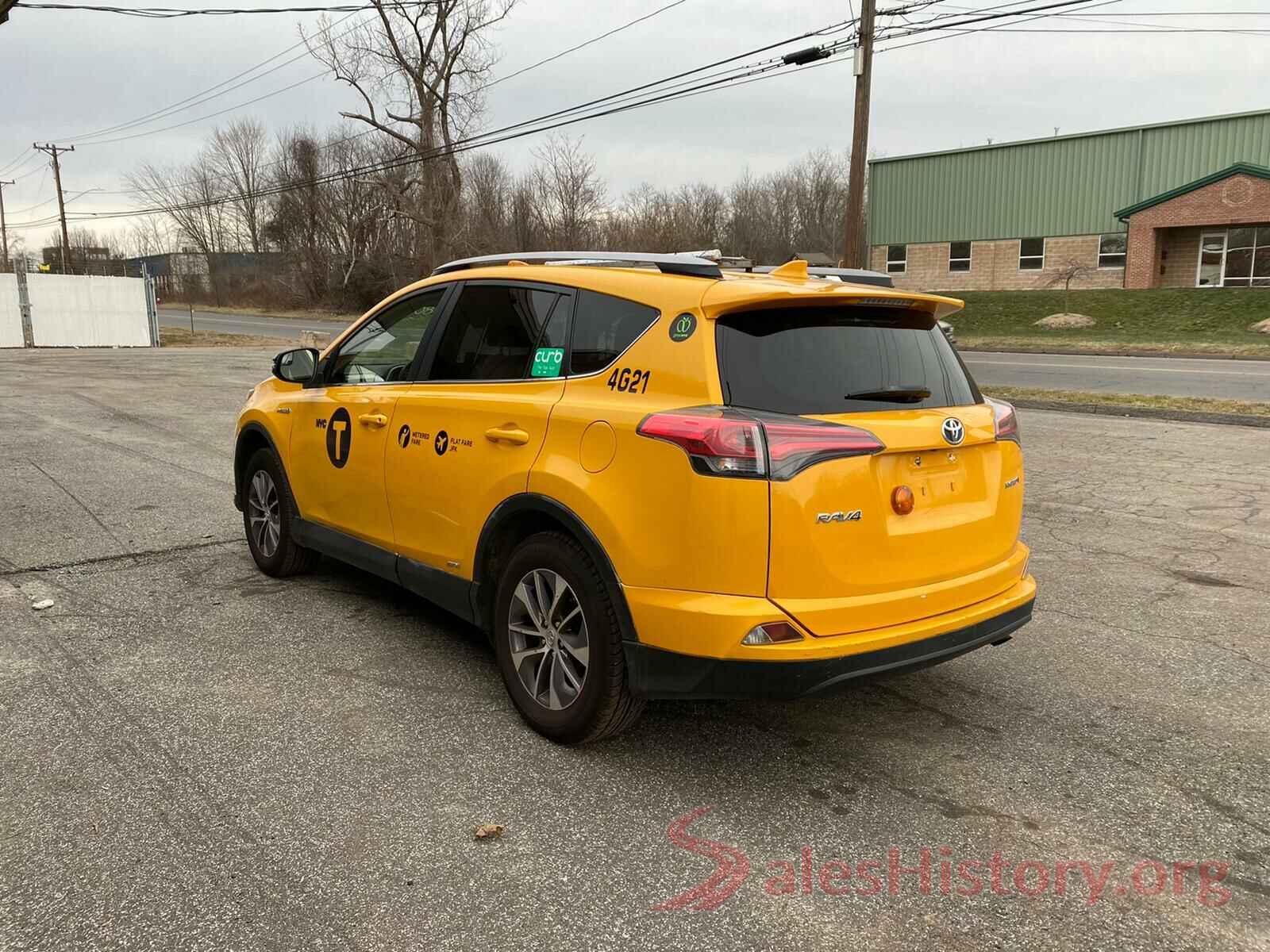 JTMRJREV8HD141545 2017 TOYOTA RAV4