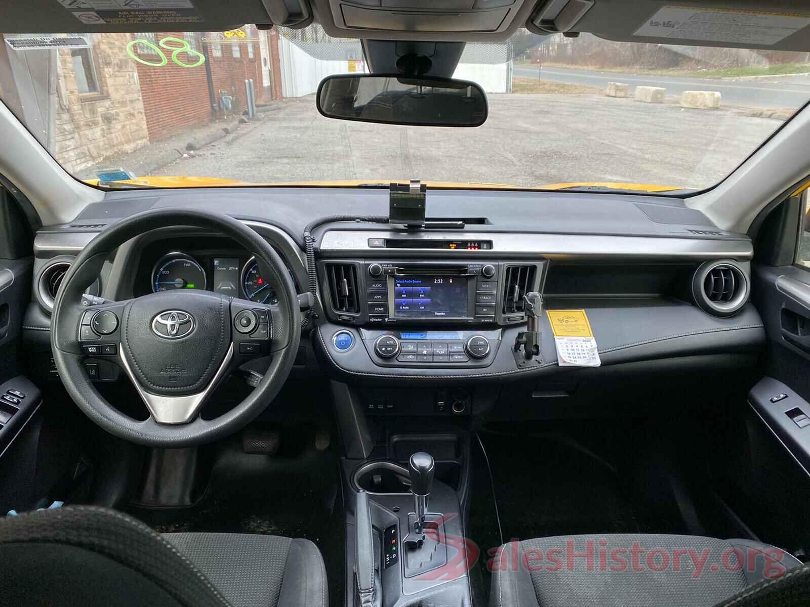 JTMRJREV8HD141545 2017 TOYOTA RAV4